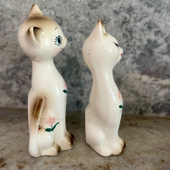 Vintage Ceramic Siamese Cat Salt and Pepper Set - Picture 2 of 5